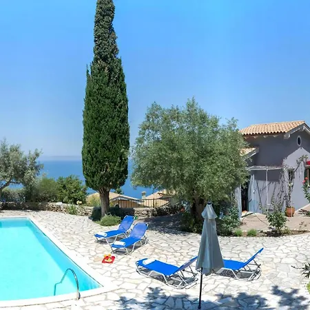 Holiday home Mit Pool Und Majestaetischem Meerblick Agios Nikitas